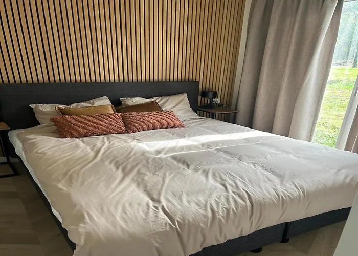 Elegant For 12 Guest,ulicoten Vakantiehuis *